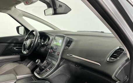 Renault Scenic IV, 2017 год, 1 499 000 рублей, 8 фотография