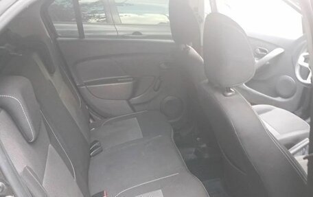 Renault Logan II, 2020 год, 1 400 000 рублей, 13 фотография