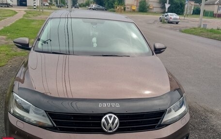 Volkswagen Jetta VI, 2015 год, 1 350 000 рублей, 4 фотография