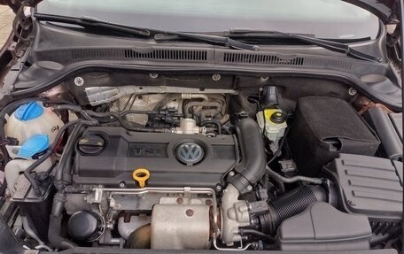 Volkswagen Jetta VI, 2015 год, 1 350 000 рублей, 14 фотография
