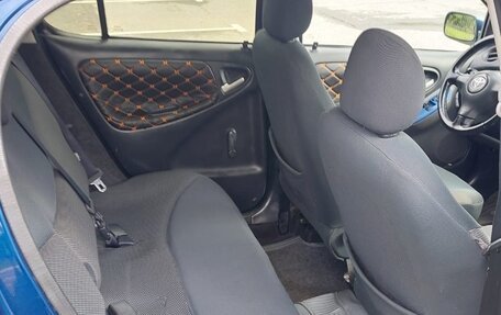 Toyota Yaris I рестайлинг, 2003 год, 420 000 рублей, 8 фотография