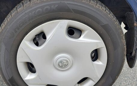 Toyota Yaris I рестайлинг, 2003 год, 420 000 рублей, 12 фотография