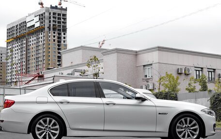BMW 5 серия, 2016 год, 2 700 000 рублей, 5 фотография