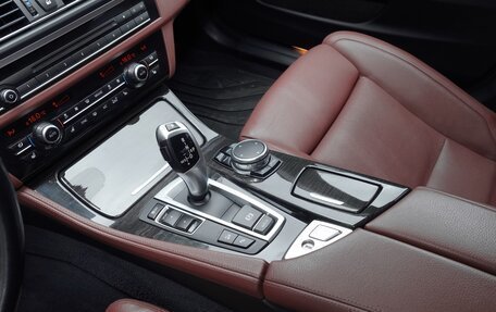 BMW 5 серия, 2016 год, 2 700 000 рублей, 15 фотография