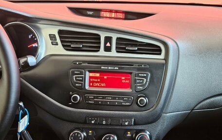 KIA cee'd III, 2013 год, 895 000 рублей, 11 фотография