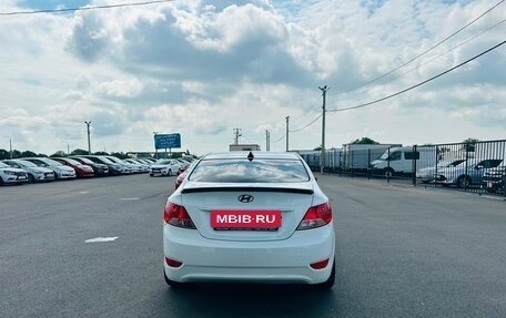 Hyundai Solaris II рестайлинг, 2012 год, 699 999 рублей, 5 фотография
