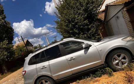 Hyundai Santa Fe III рестайлинг, 2006 год, 900 000 рублей, 2 фотография
