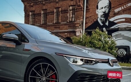 Volkswagen Golf GTI, 2020 год, 4 000 000 рублей, 9 фотография