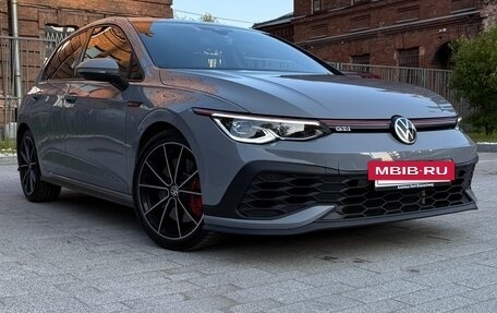 Volkswagen Golf GTI, 2020 год, 4 000 000 рублей, 8 фотография