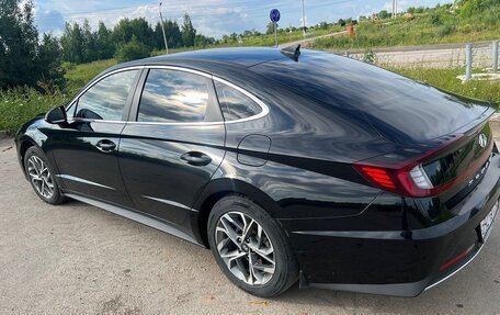 Hyundai Sonata VIII, 2022 год, 2 050 000 рублей, 2 фотография