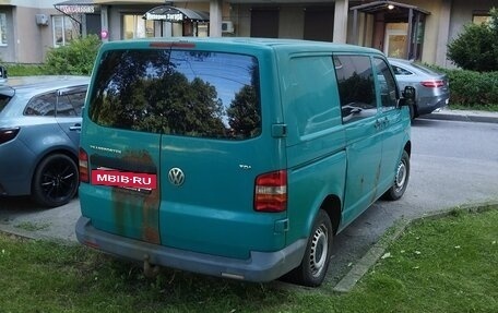 Volkswagen Transporter T5 рестайлинг, 2005 год, 850 000 рублей, 6 фотография