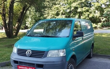 Volkswagen Transporter T5 рестайлинг, 2005 год, 850 000 рублей, 8 фотография