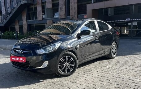 Hyundai Solaris II рестайлинг, 2012 год, 795 000 рублей, 2 фотография