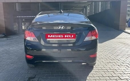 Hyundai Solaris II рестайлинг, 2012 год, 795 000 рублей, 10 фотография