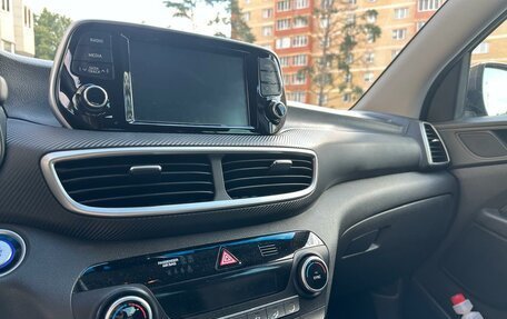 Hyundai Tucson III, 2018 год, 2 290 000 рублей, 15 фотография