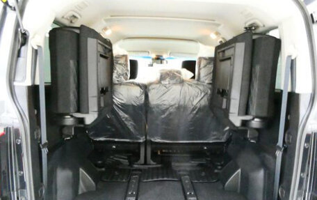 Mitsubishi Delica D:5 I, 2023 год, 2 100 000 рублей, 32 фотография