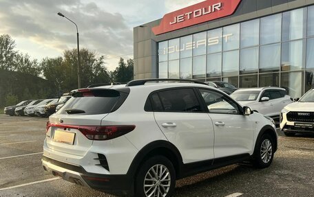 KIA Rio IV, 2021 год, 1 599 000 рублей, 6 фотография