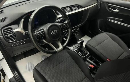 KIA Rio IV, 2021 год, 1 599 000 рублей, 10 фотография