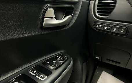 KIA Rio IV, 2021 год, 1 599 000 рублей, 15 фотография