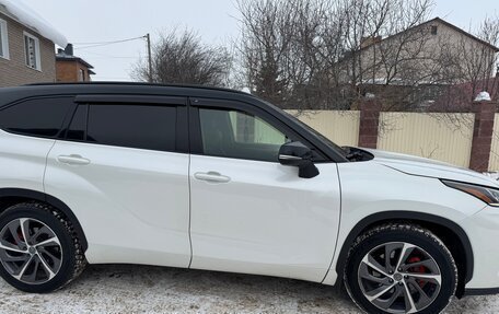 Toyota Highlander, 2021 год, 5 110 000 рублей, 20 фотография