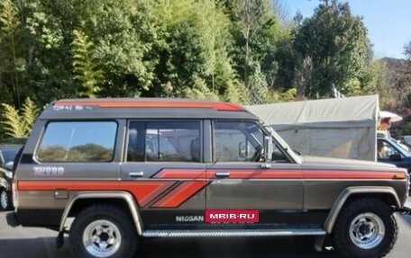 Nissan Safari IV, 1987 год, 1 300 000 рублей, 5 фотография