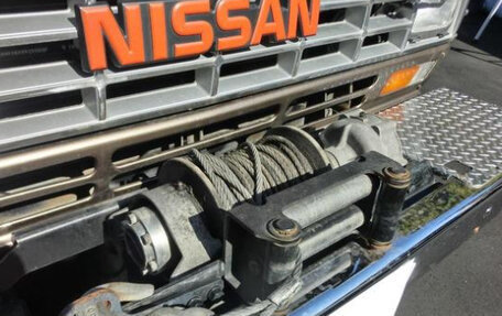Nissan Safari IV, 1987 год, 1 300 000 рублей, 13 фотография