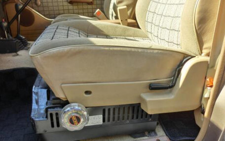 Nissan Safari IV, 1987 год, 1 300 000 рублей, 33 фотография