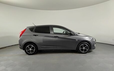 Hyundai Solaris II рестайлинг, 2015 год, 1 150 000 рублей, 5 фотография