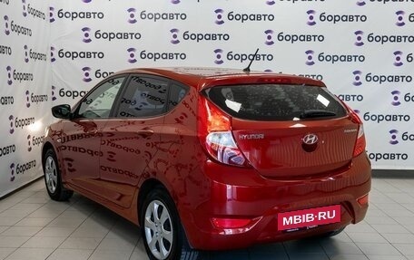 Hyundai Solaris II рестайлинг, 2012 год, 650 000 рублей, 4 фотография