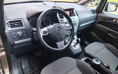Opel Zafira B, 2012 год, 899 000 рублей, 5 фотография