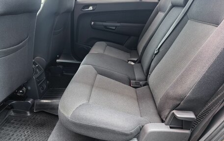 Opel Zafira B, 2012 год, 899 000 рублей, 18 фотография