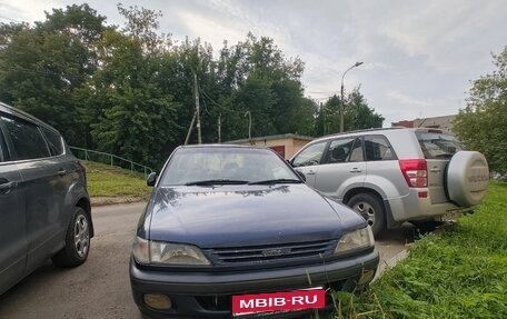 Toyota Carina, 2001 год, 290 000 рублей, 1 фотография