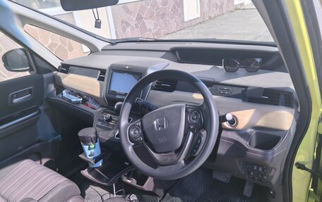 Honda Freed II, 2018 год, 1 100 000 рублей, 4 фотография