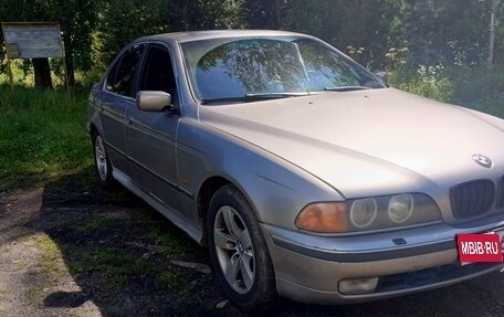 BMW 5 серия, 2000 год, 750 000 рублей, 9 фотография