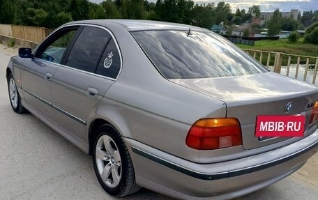 BMW 5 серия, 2000 год, 750 000 рублей, 4 фотография