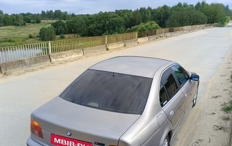 BMW 5 серия, 2000 год, 750 000 рублей, 6 фотография