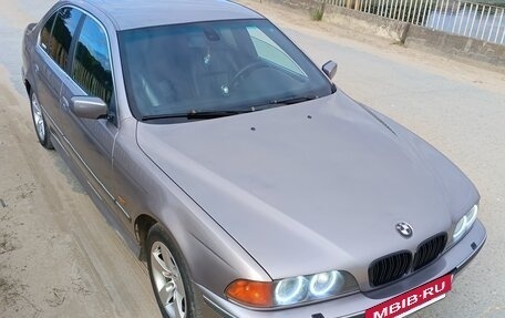 BMW 5 серия, 2000 год, 750 000 рублей, 7 фотография