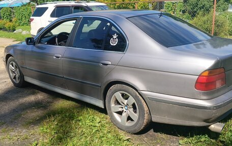BMW 5 серия, 2000 год, 750 000 рублей, 13 фотография