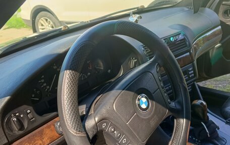 BMW 5 серия, 2000 год, 750 000 рублей, 31 фотография