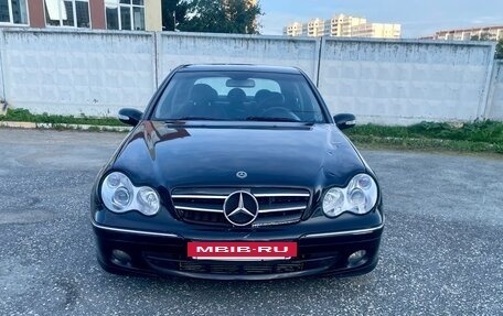 Mercedes-Benz C-Класс, 2005 год, 540 000 рублей, 5 фотография