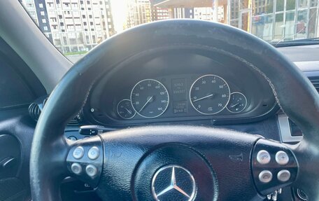 Mercedes-Benz C-Класс, 2005 год, 540 000 рублей, 18 фотография
