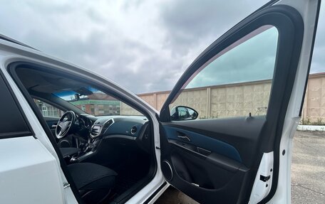 Chevrolet Cruze II, 2013 год, 900 000 рублей, 11 фотография