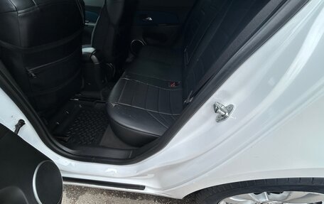 Chevrolet Cruze II, 2013 год, 900 000 рублей, 39 фотография