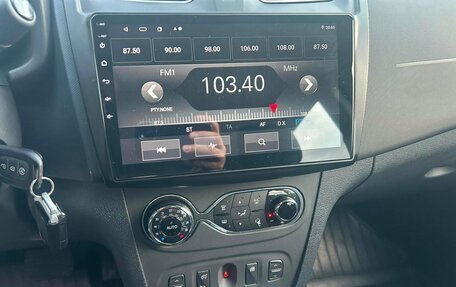 Renault Sandero II рестайлинг, 2018 год, 1 075 000 рублей, 13 фотография