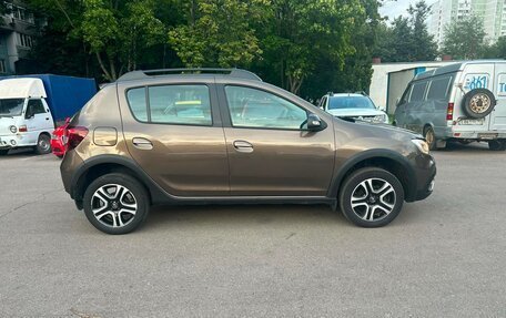 Renault Sandero II рестайлинг, 2018 год, 1 075 000 рублей, 10 фотография