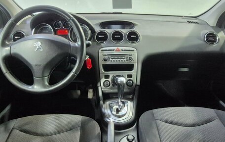 Peugeot 408 I рестайлинг, 2014 год, 693 000 рублей, 10 фотография