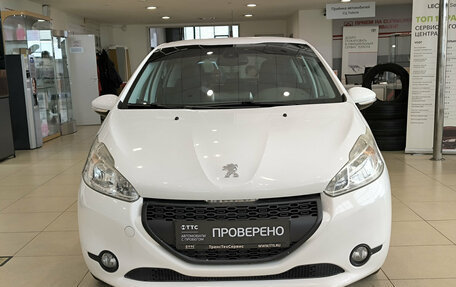 Peugeot 208 II, 2013 год, 670 000 рублей, 2 фотография