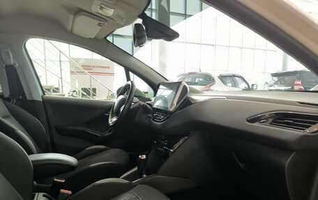 Peugeot 208 II, 2013 год, 670 000 рублей, 13 фотография