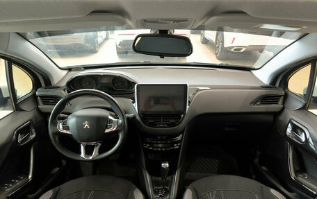 Peugeot 208 II, 2013 год, 670 000 рублей, 17 фотография