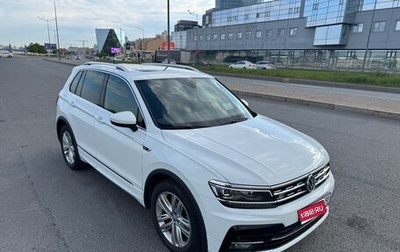 Volkswagen Tiguan II, 2019 год, 2 700 000 рублей, 1 фотография